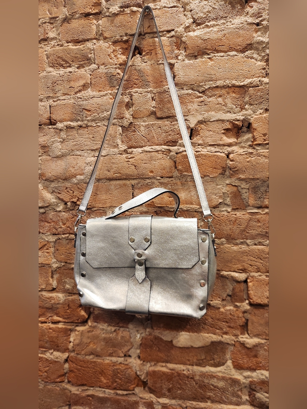 CHRISTIAN LAURIERPaty Studded Leather Shoulder Bag In Light Grey (silver shine)